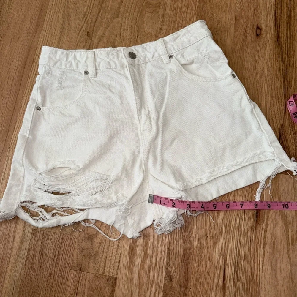 Rolla’s Dusters Shorts High Rise Slim Distressed Vintage White Worn Size 27